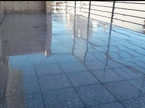 Piso de mosaico pulido y vitrificado